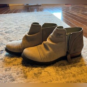 Sorel booties